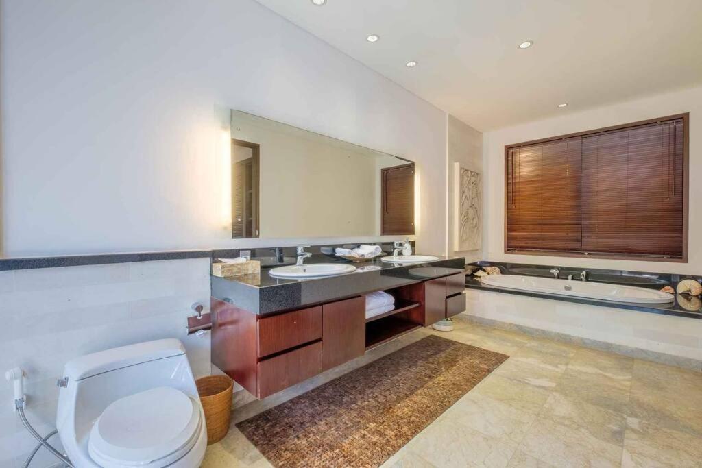 Kejora Beachfront Estate Sanur -Stunning Villa Eleven エクステリア 写真