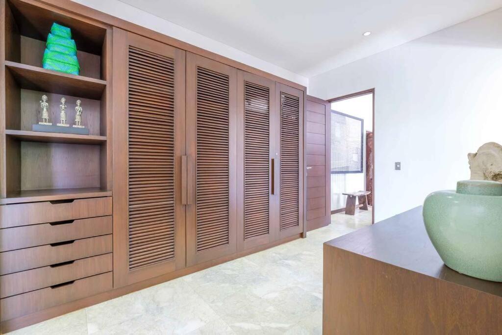 Kejora Beachfront Estate Sanur -Stunning Villa Eleven エクステリア 写真